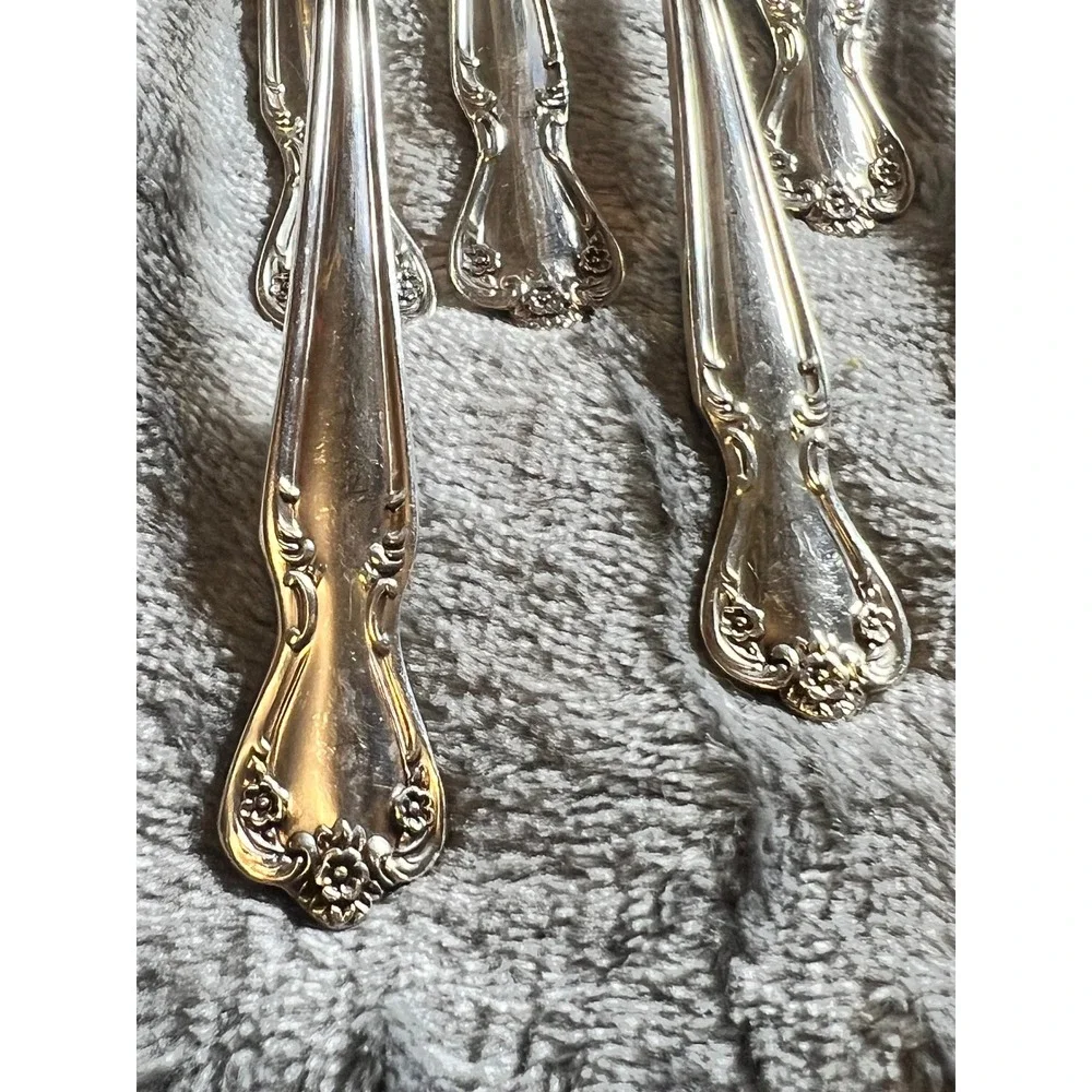 Rogers & Bro Remembrance Silverplate Teaspoons Set of‎ 12 Vintage 6 Inch